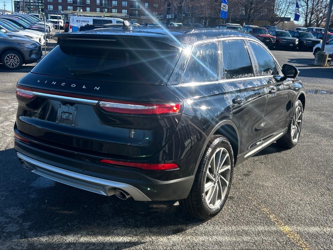2025 Lincoln Corsair PREMIERE   MOONROOF   360 CAM   COPLIOT 360 Photo