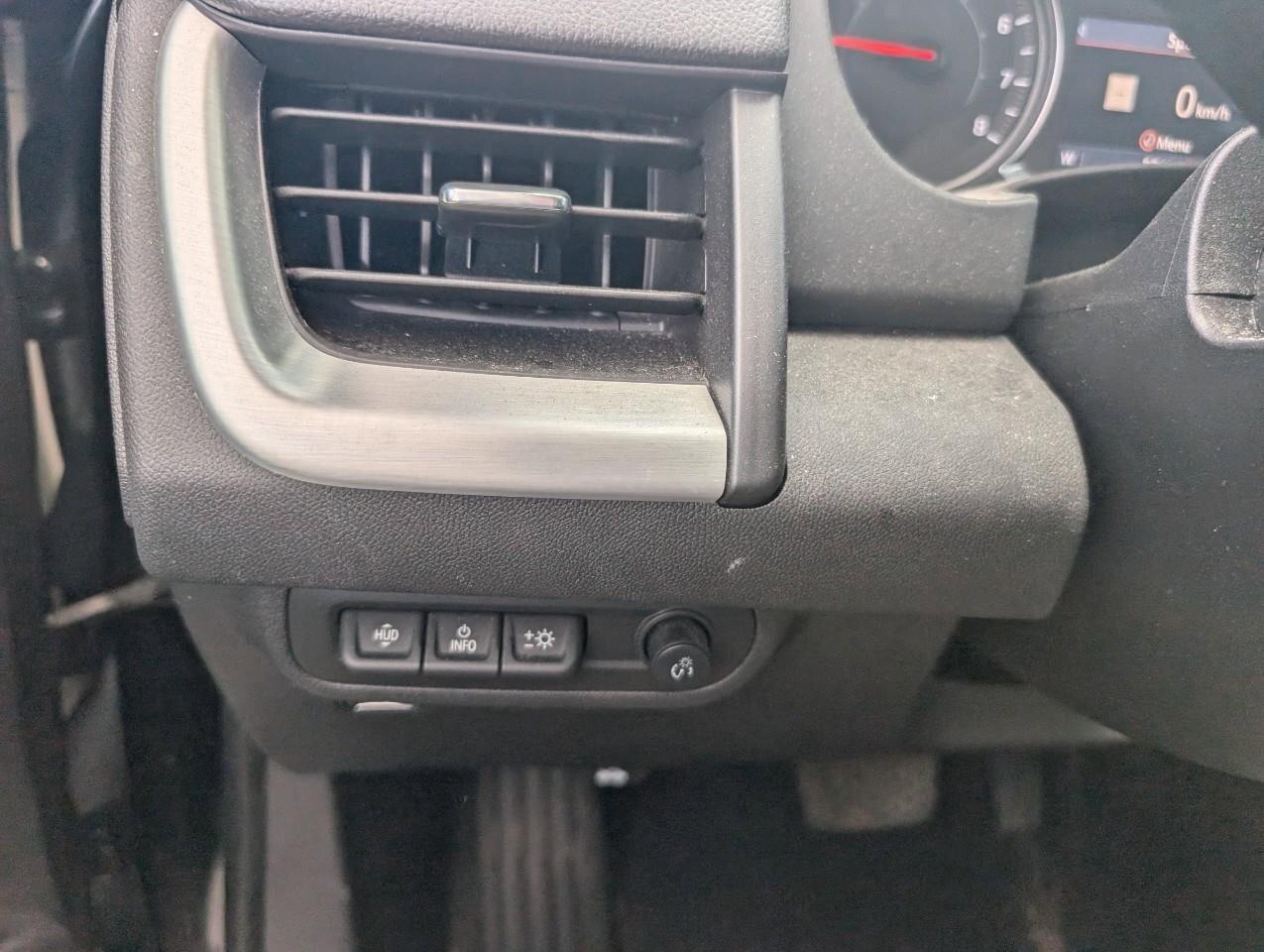 2022 GMC Terrain SLTSLT PRO GRADE, AWD, 1.5T, NAV, 1-OWNER! Photo