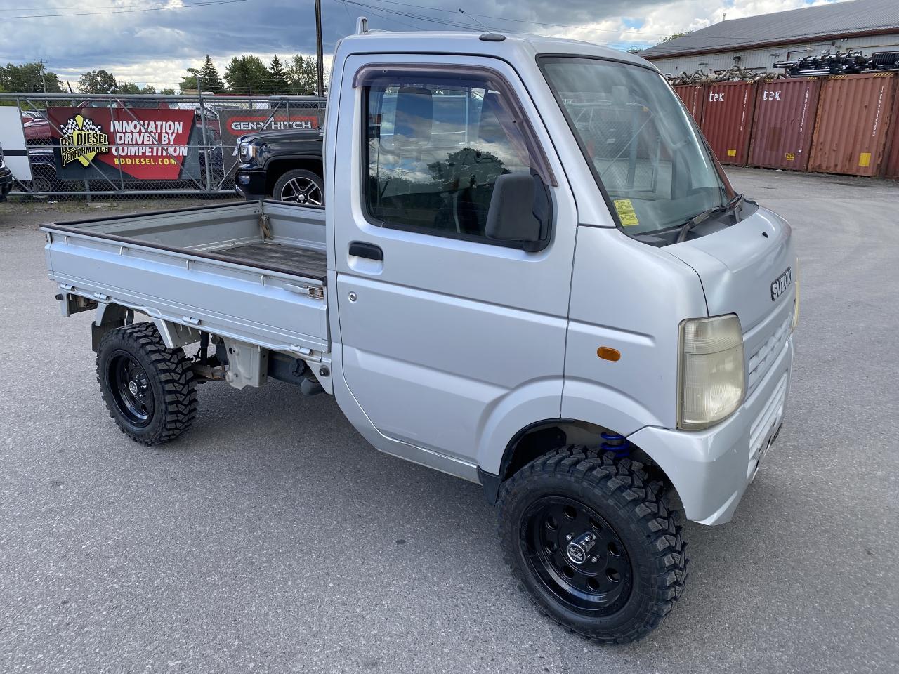 2005 Suzuki Carry Mini Truck Photo
