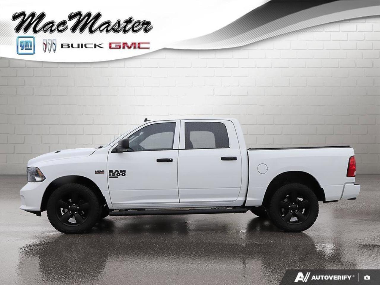 2022 RAM 1500 Classic ExpressBLACK EXPRESS, NIGHT, CREW, 4X4, HEMI, SUB Photo2