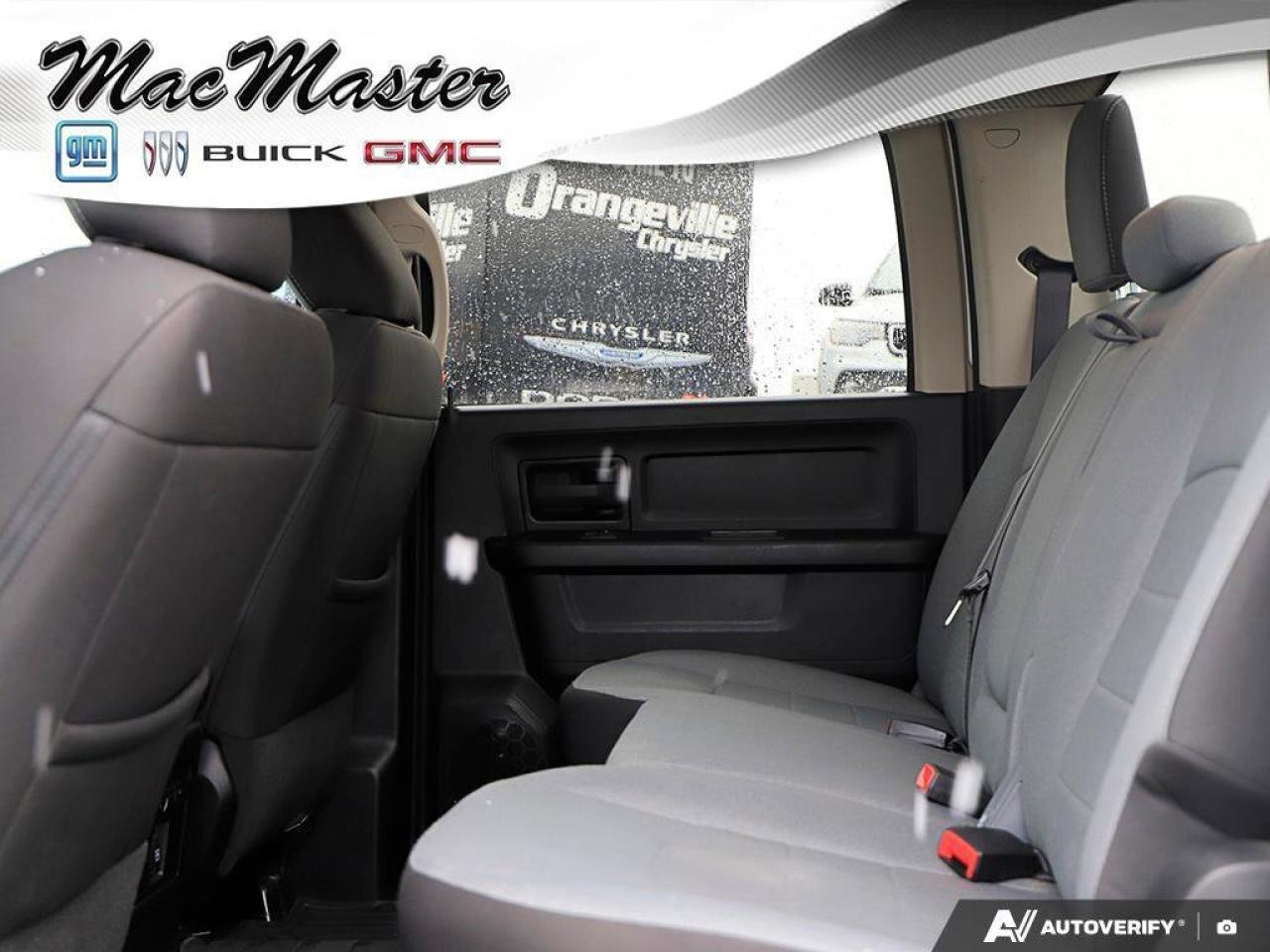 2022 RAM 1500 Classic ExpressBLACK EXPRESS, NIGHT, CREW, 4X4, HEMI, SUB Photo