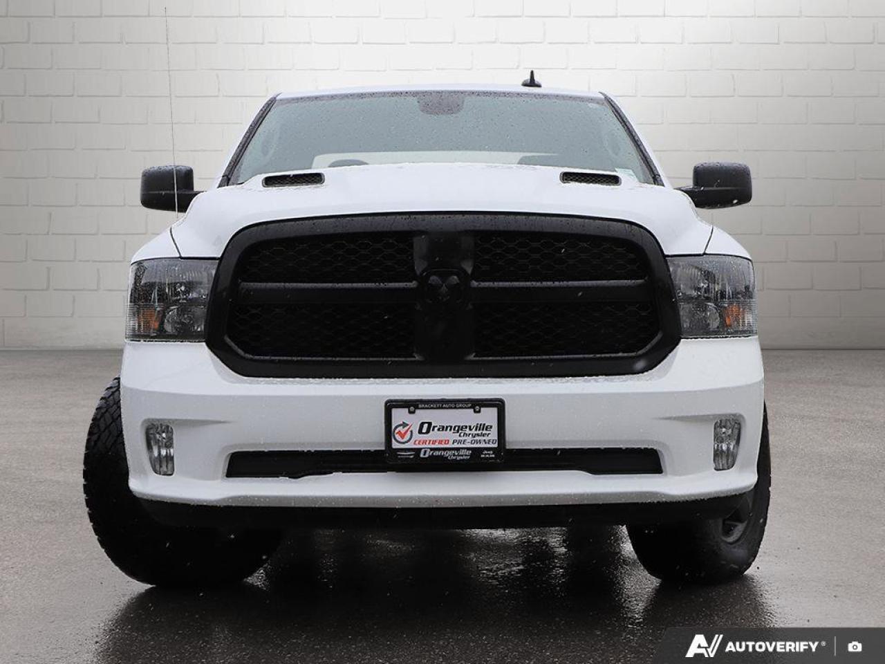 2022 RAM 1500 Classic ExpressBLACK EXPRESS, NIGHT, CREW, 4X4, HEMI, SUB Photo