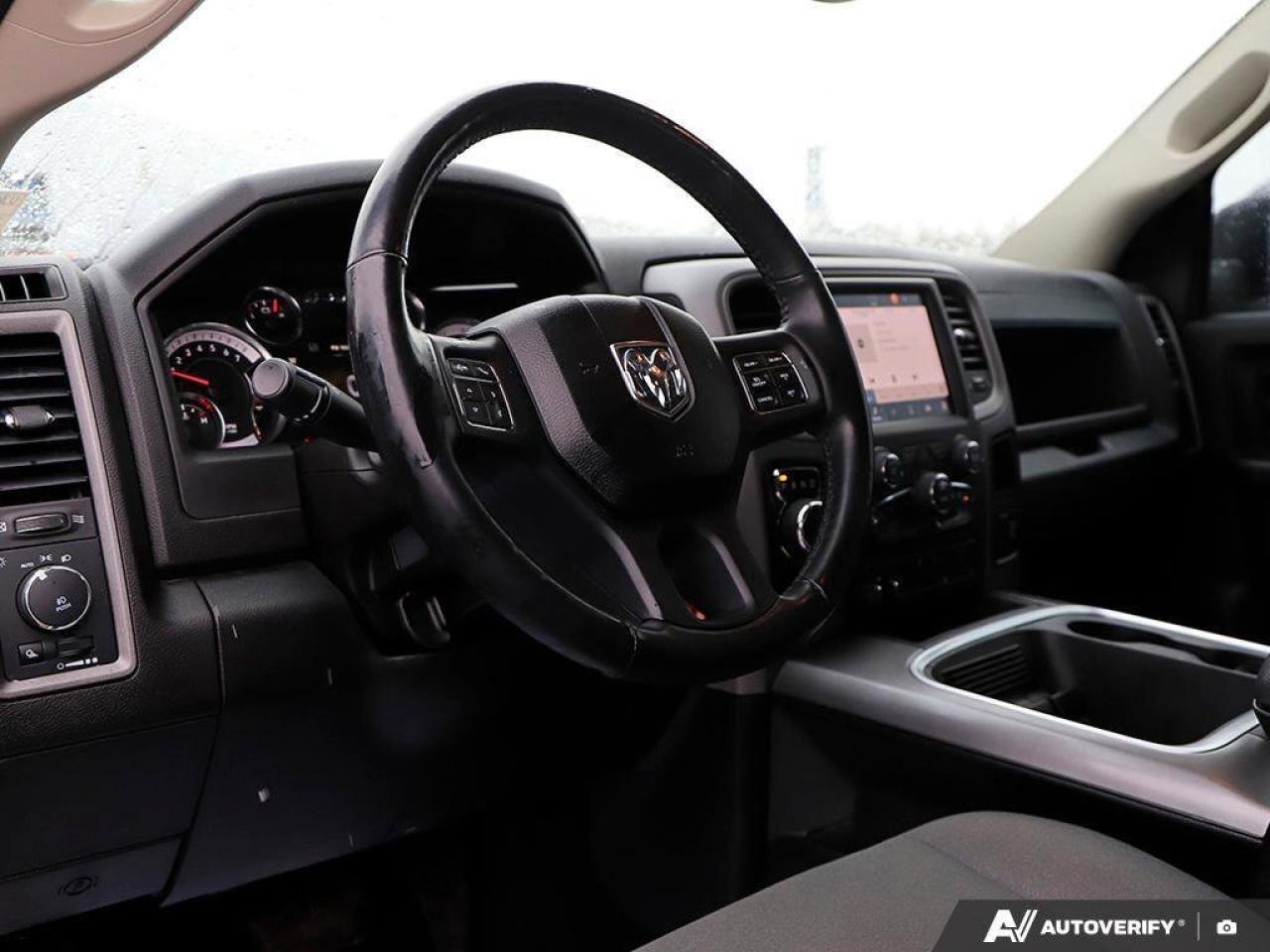 2022 RAM 1500 Classic ExpressBLACK EXPRESS, NIGHT, CREW, 4X4, HEMI, SUB Photo