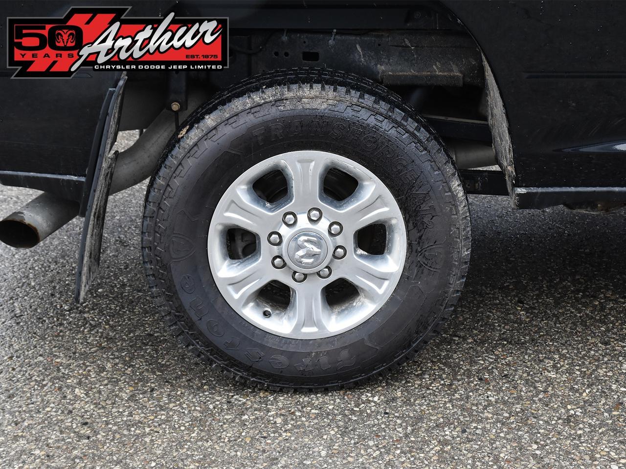 2023 RAM 2500 Big Horn Crew Cab 4x4 Photo