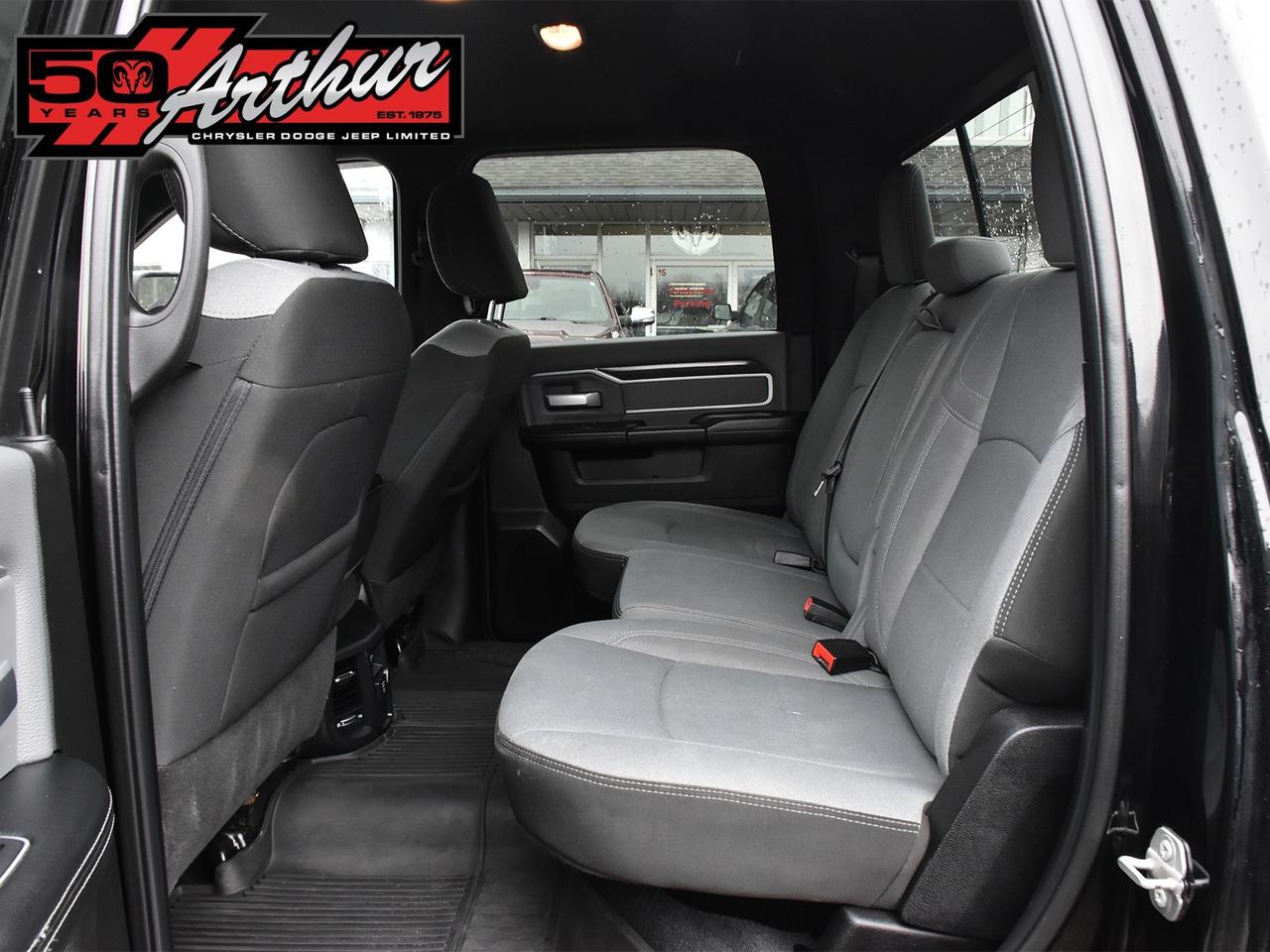 2023 RAM 2500 Big Horn Crew Cab 4x4 Photo