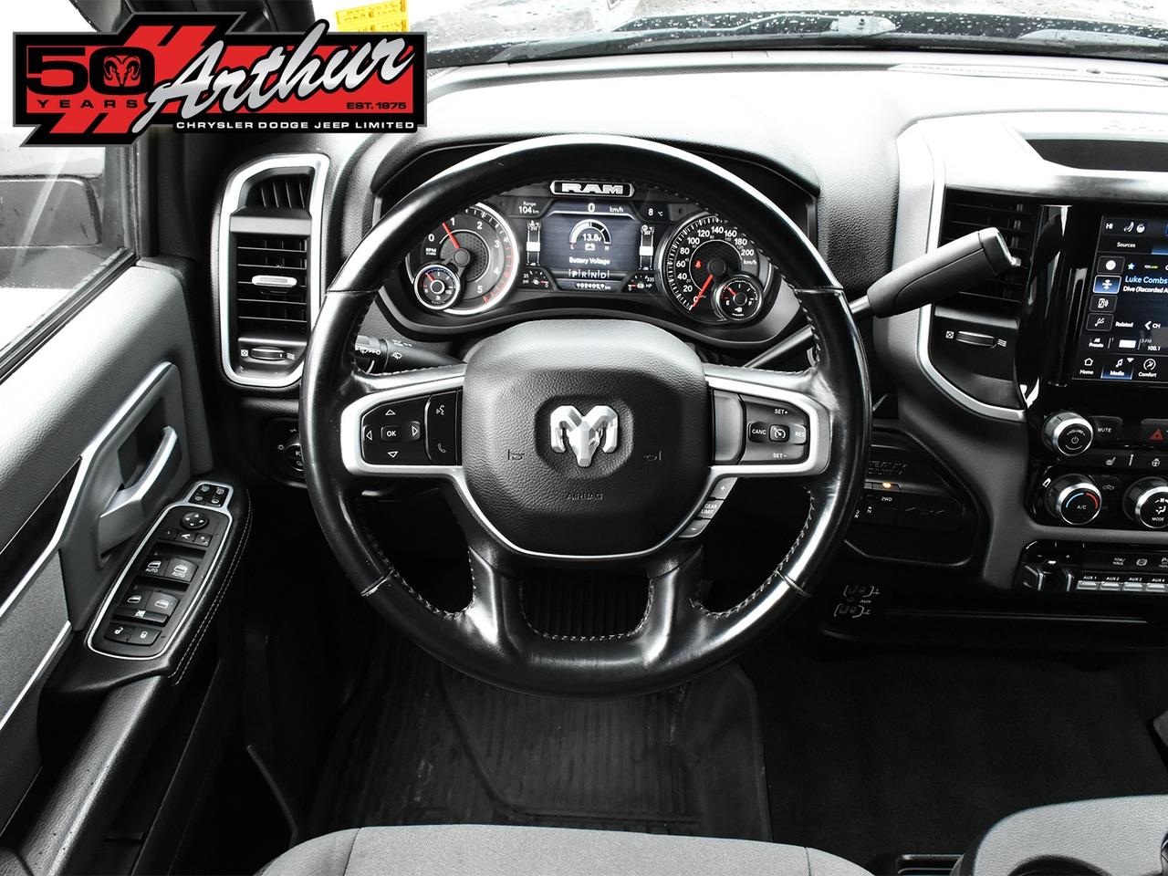 2023 RAM 2500 Big Horn Crew Cab 4x4 Photo