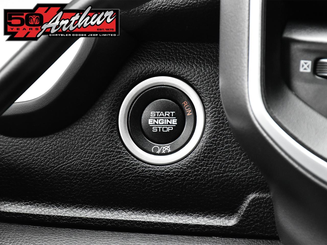 2023 RAM 2500 Big Horn Crew Cab 4x4 Photo