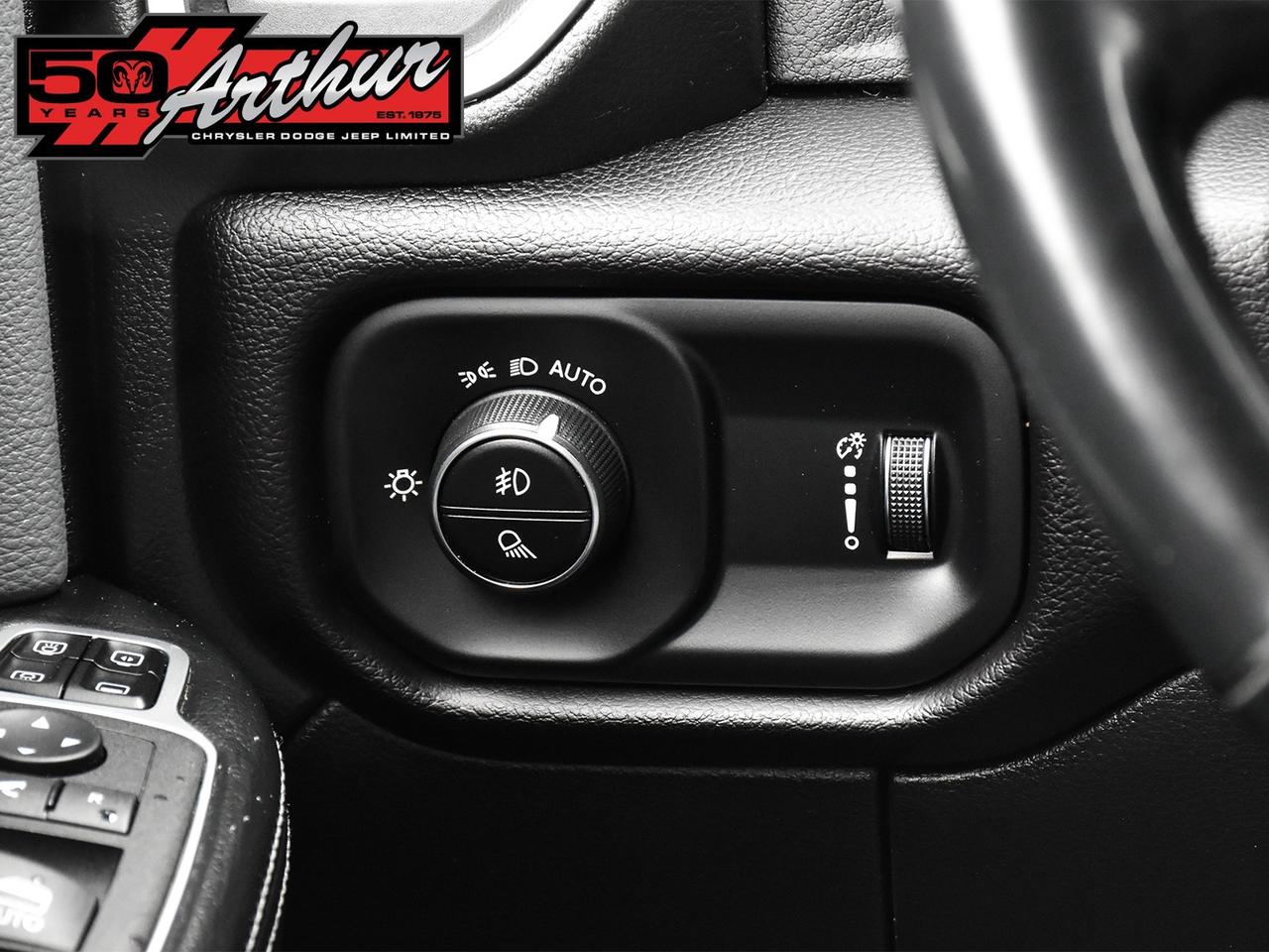 2023 RAM 2500 Big Horn Crew Cab 4x4 Photo