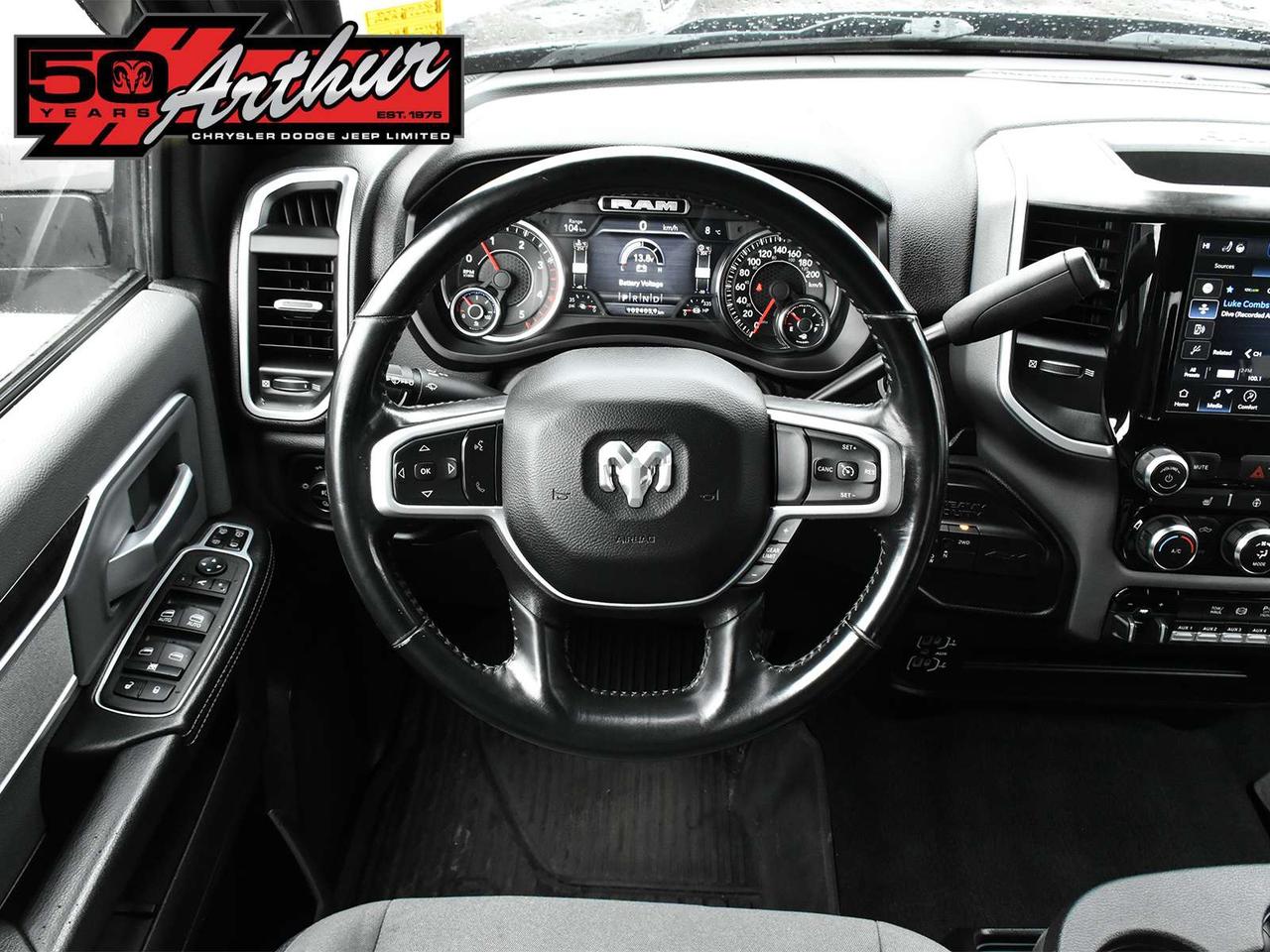 2023 RAM 2500 Big Horn Crew Cab 4x4 Photo