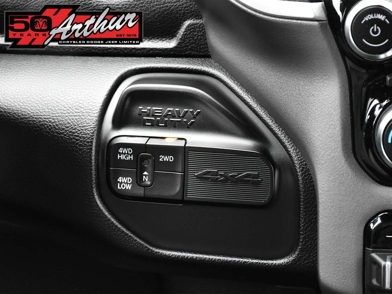2023 RAM 2500 Big Horn Crew Cab 4x4 Photo