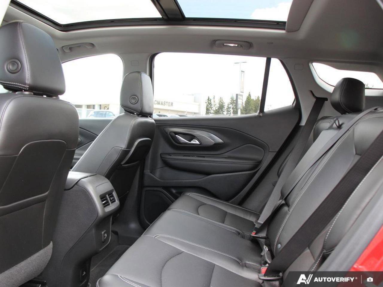 2022 GMC Terrain SLTSLT, 1.5T, NAV, ROOF, HTD LEATHER, 1-OWNER! Photo