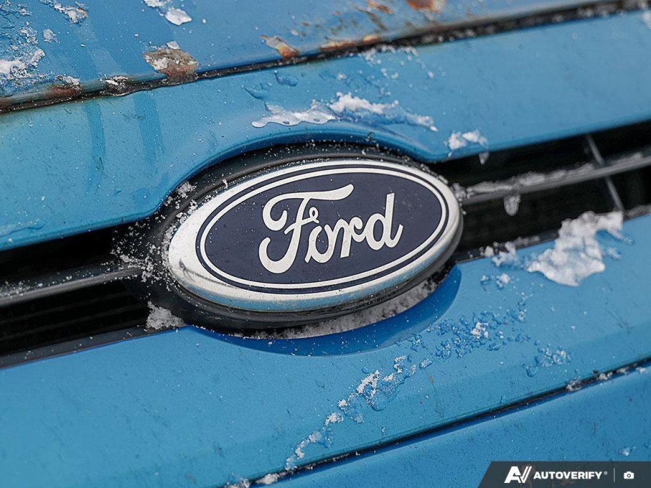 2013 Ford Fiesta SE1.6L, 4-CYLINDER, AUTOMATIC, HATCHBACK, SUNROOF, Photo