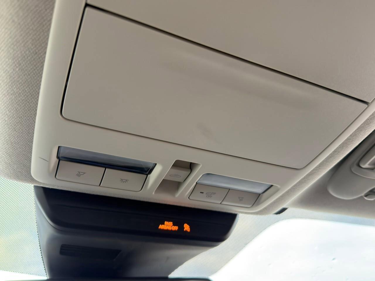 2019 Mazda MAZDA3 GTONE-OWNER, ACCIDENT-FREE, AWD, BOSE AUDIO, SUNRO Photo