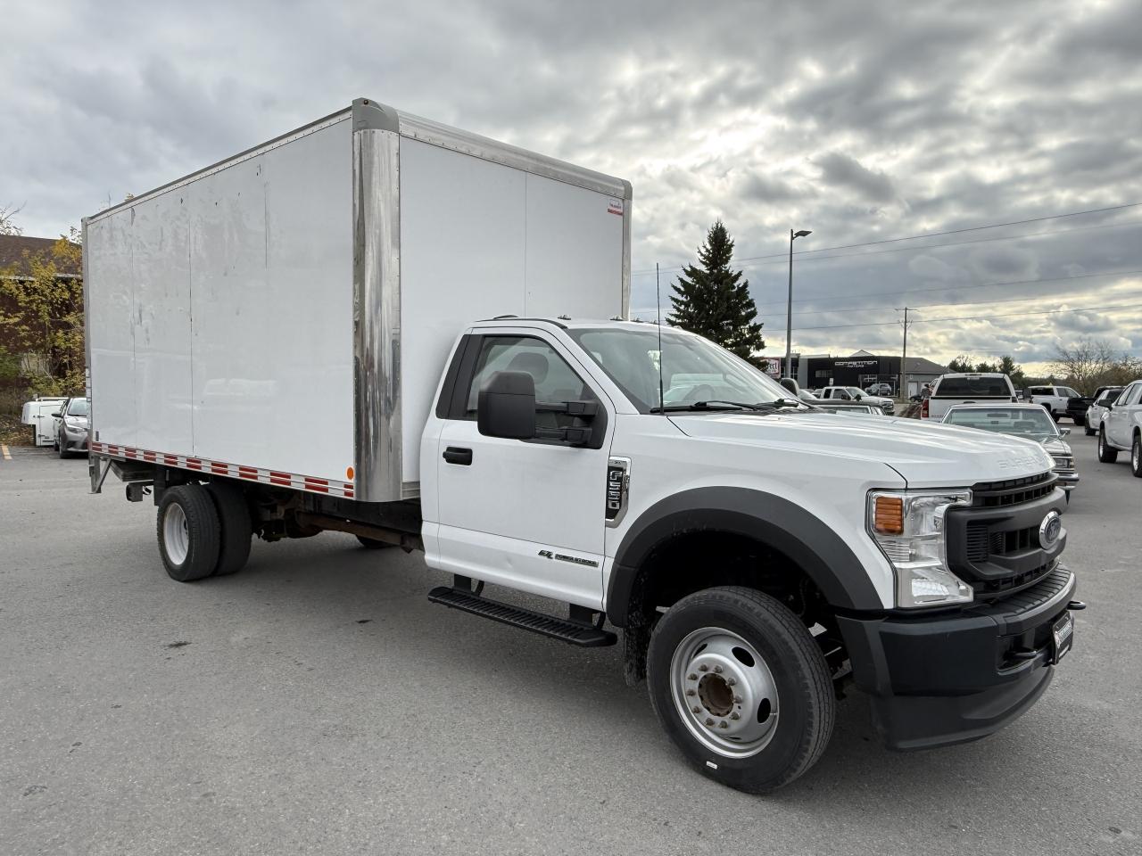 2022 Ford F-550 XL 2WD Reg Cab 169  WB 84  CA Photo