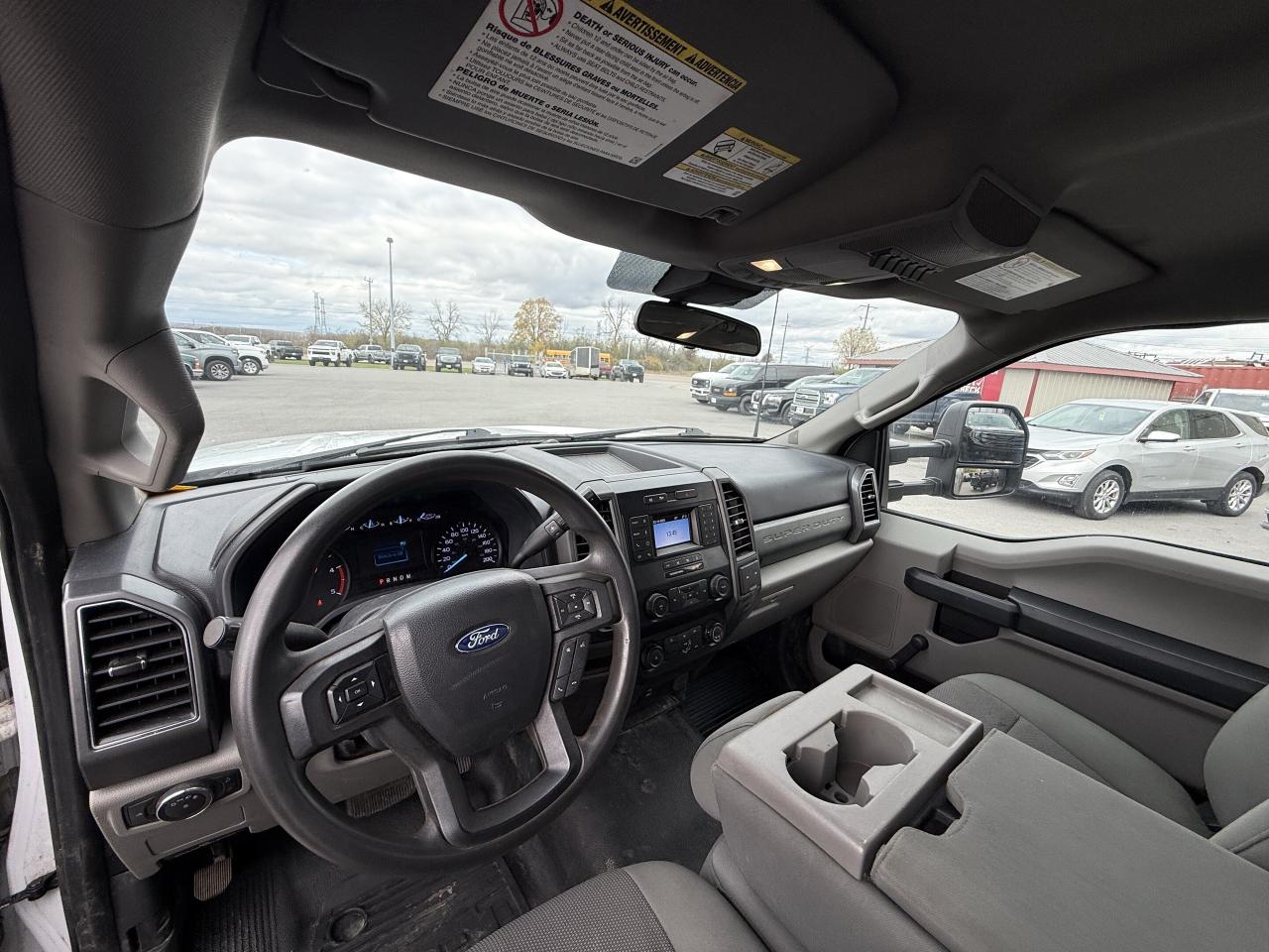 2022 Ford F-550 XL 2WD Reg Cab 169  WB 84  CA Photo