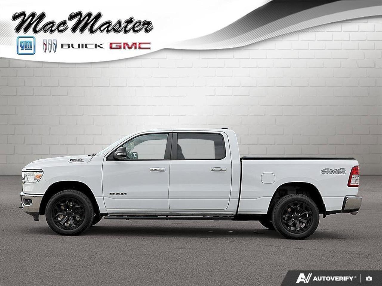 2020 RAM 1500 Big HornBIG HORN, HEMI, CREW, 4X4, UCONNECT, TOW P Photo2