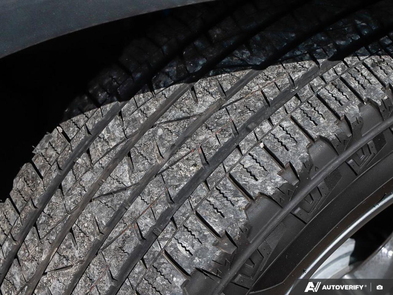 2022 Honda Ridgeline TouringONE-OWNER, HTD WHEEL, CARPLAY, LEATHER, NAV Photo