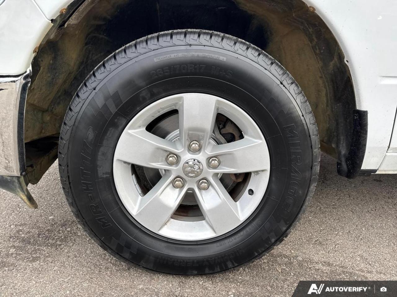 2022 RAM 1500 Classic SLT BACKUP CAM   BLUETOOTH   KEYLESS ENTRY   POWER Photo