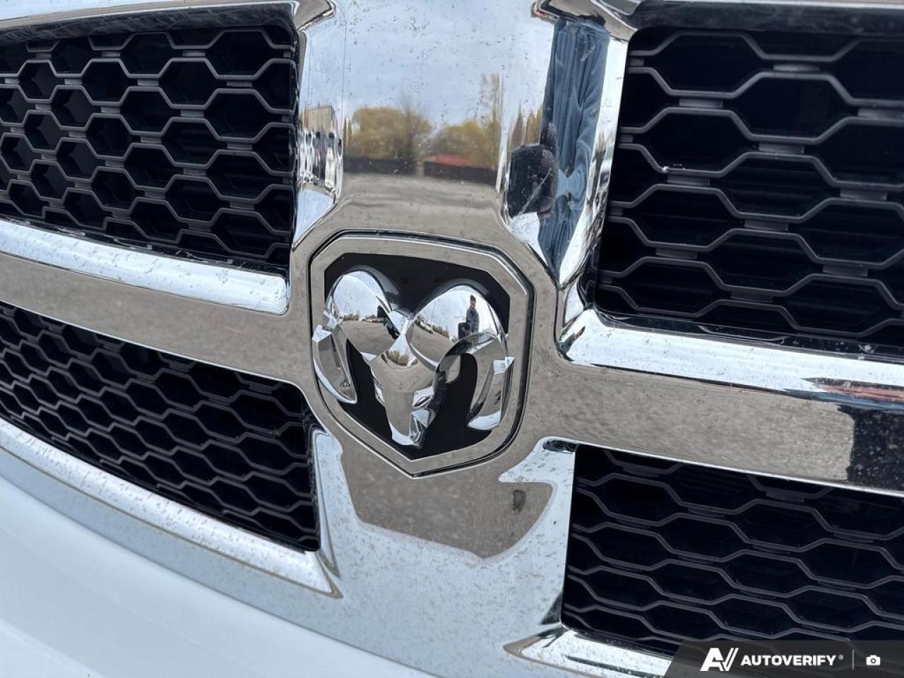 2022 RAM 1500 Classic SLT BACKUP CAM   BLUETOOTH   KEYLESS ENTRY   POWER Photo