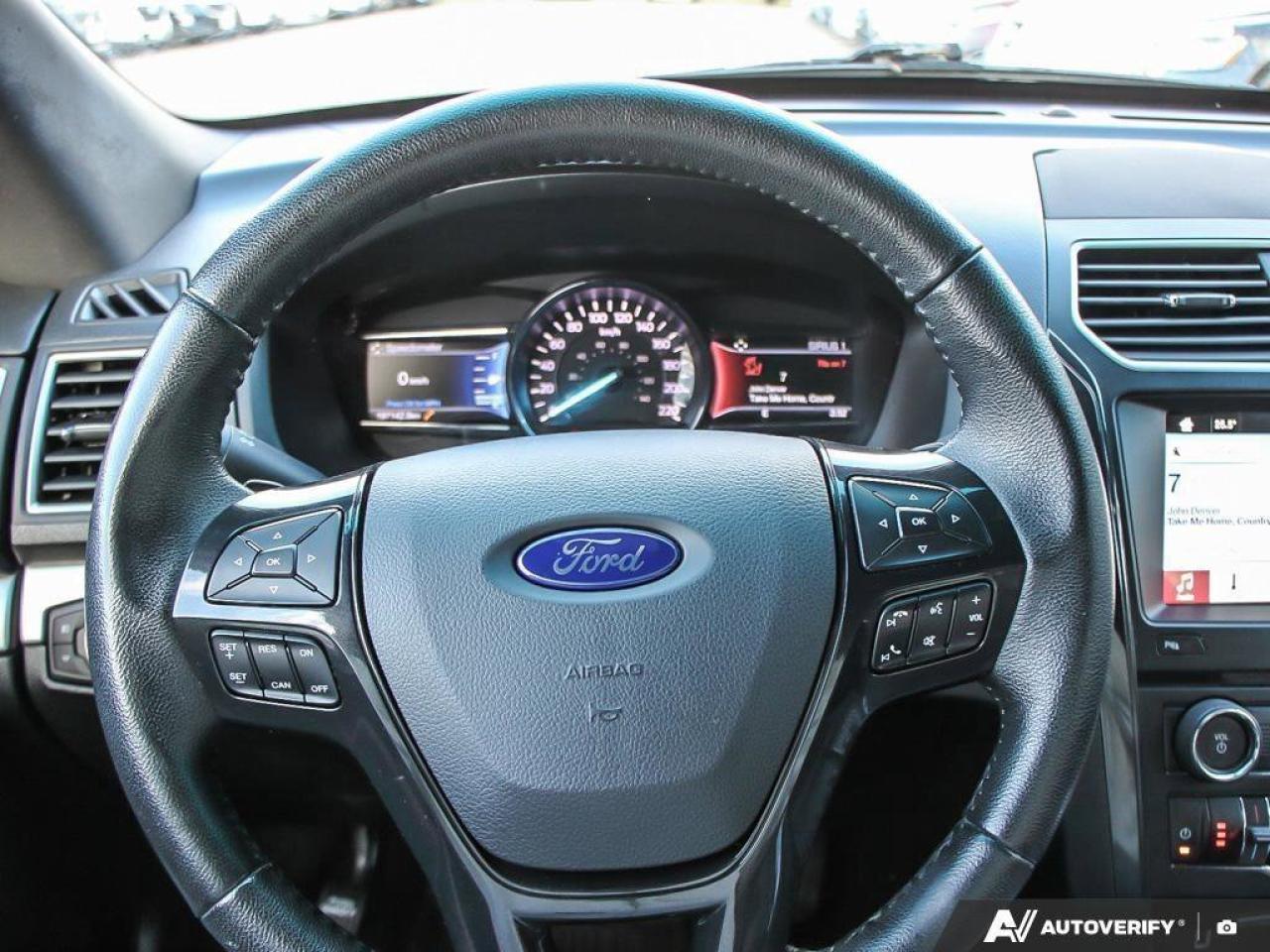 2017 Ford Explorer XLTAS-TRADED, ACCIDENT FREE, SUNROOF, HTD SEATS, L Photo