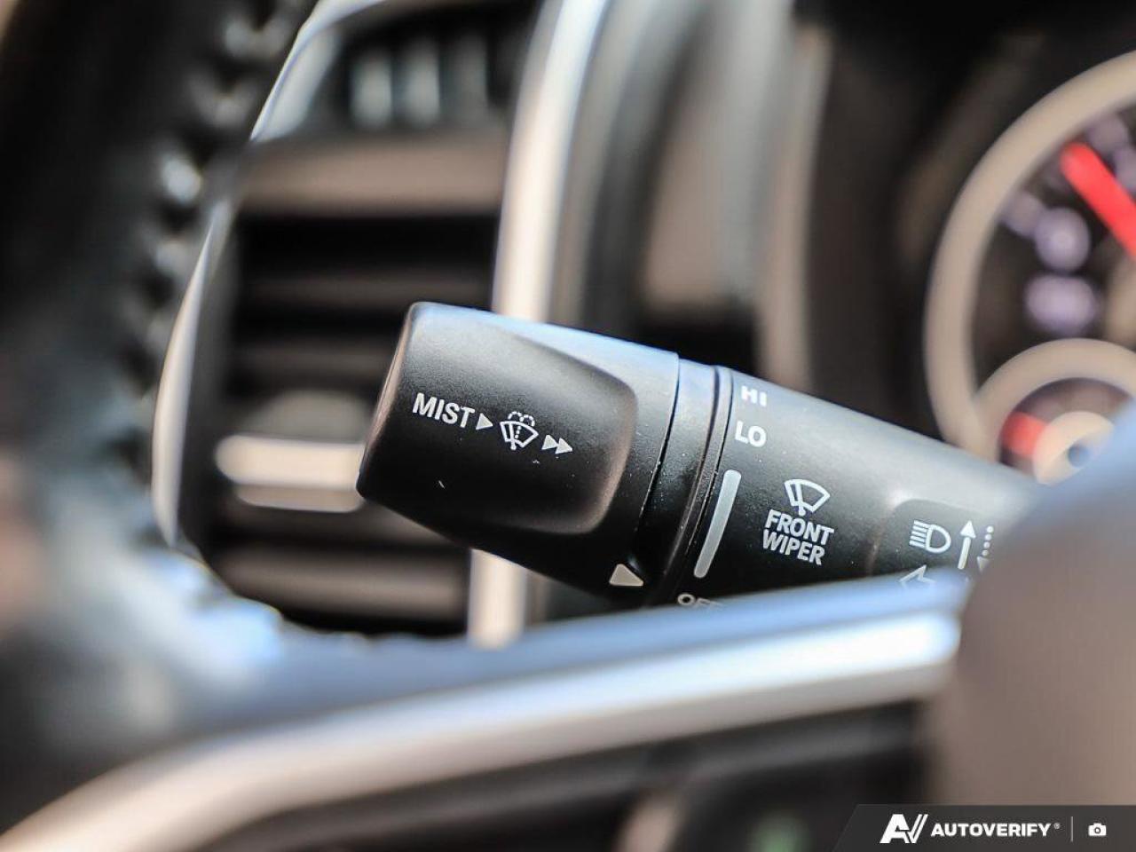 2020 RAM 1500 Big HornBIG HORN, CREW, 4X4, REMOTE START, 1-OWNER Photo