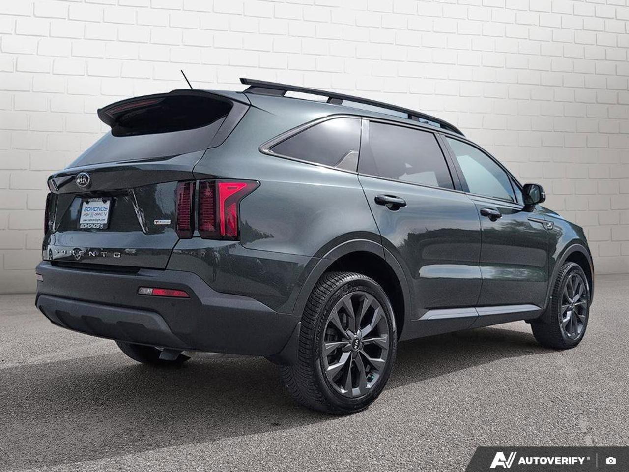 2021 Kia Sorento X-Line  X-LINE   HEATED SEATS & STEERING WHEEL   A Photo