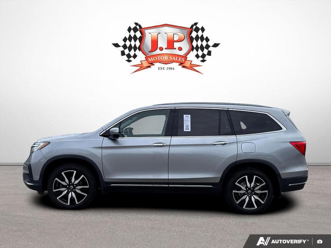 2020 Honda Pilot Touring 7P BACKUP CAM   BLUETOOTH   HTD & CLD SEAT Photo2