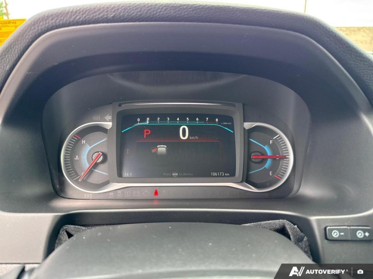 2020 Honda Pilot Touring 7P BACKUP CAM   BLUETOOTH   HTD & CLD SEAT Photo