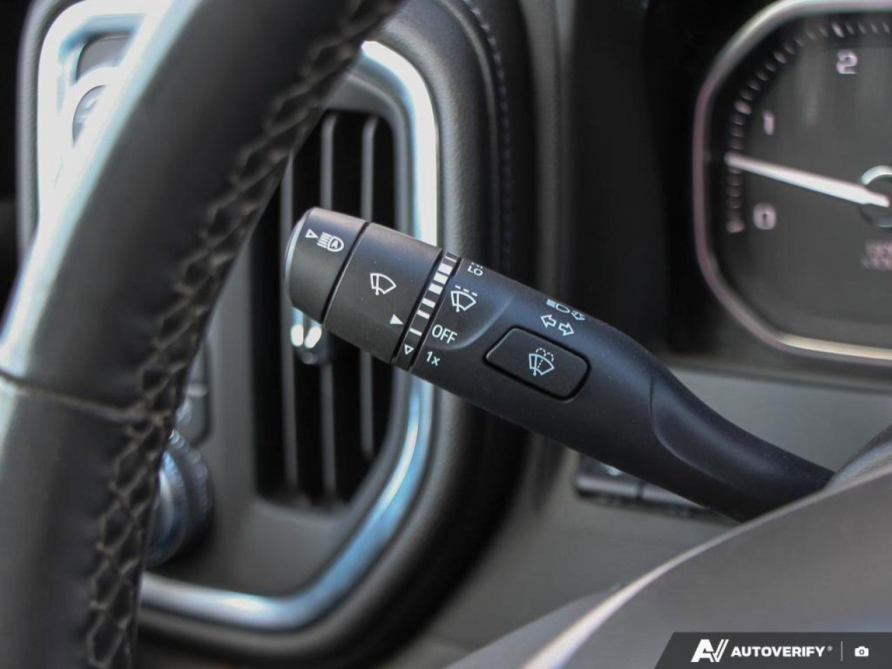 2023 GMC SIERRA 2500HD DenaliDENALI ULTIMATE, DURAMAX, CREW, 4X4, NAV, RO Photo