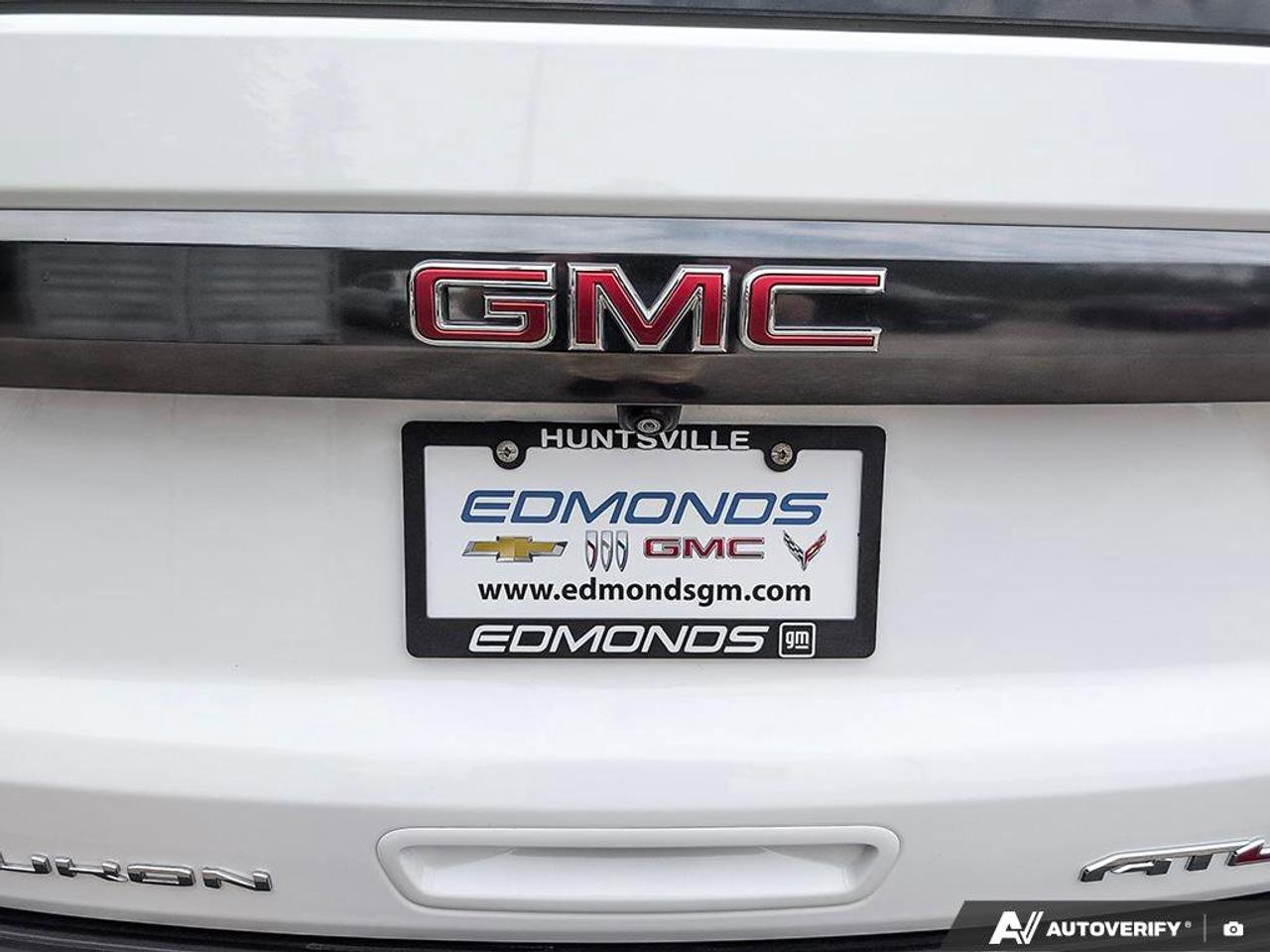 2023 GMC Yukon XL AT4AT4   Remote Start   Heated + Vented Front Seat Photo