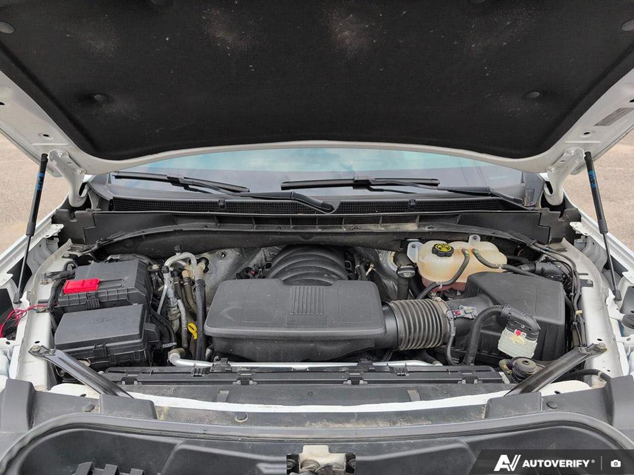 2023 GMC Yukon XL AT4AT4   Remote Start   Heated + Vented Front Seat Photo