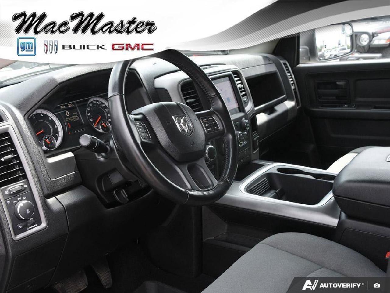 2022 RAM 1500 Classic ExpressBLACK EXPRESS, NIGHT, CREW, 4X4, HEMI, HEAT Photo