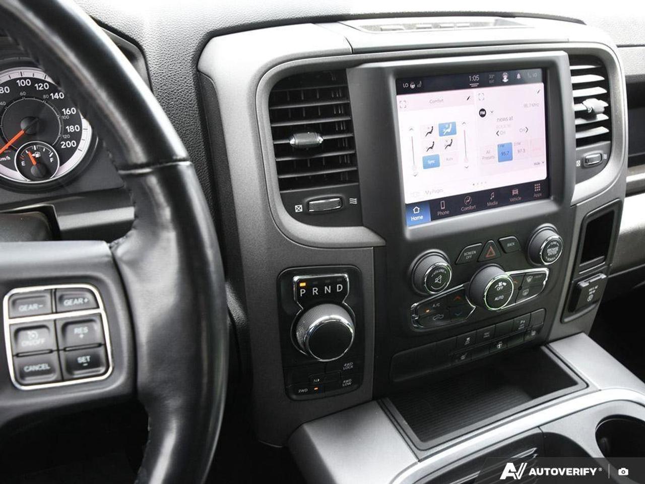 2022 RAM 1500 Classic ExpressBLACK EXPRESS, NIGHT, CREW, 4X4, HEMI, HEAT Photo