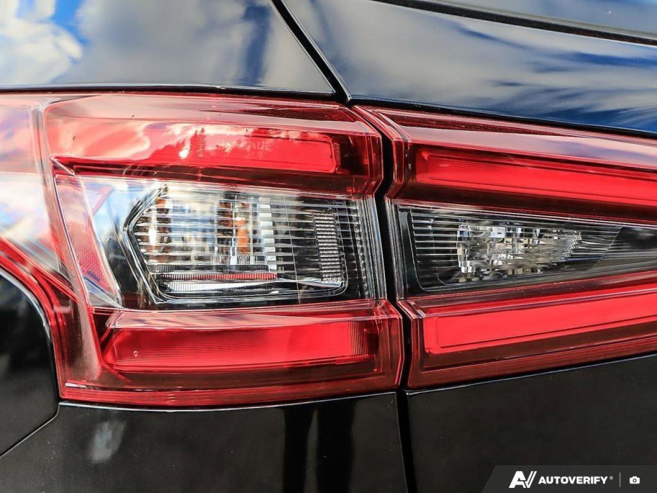 2022 Nissan Qashqai SVACCIDENT-FREE, SUNROOF, BACKUP CAM, HTD SEATS, C Photo