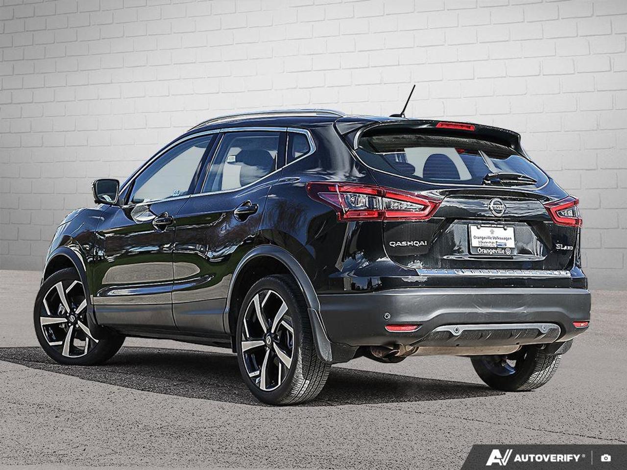 2022 Nissan Qashqai SVACCIDENT-FREE, SUNROOF, BACKUP CAM, HTD SEATS, C Photo3