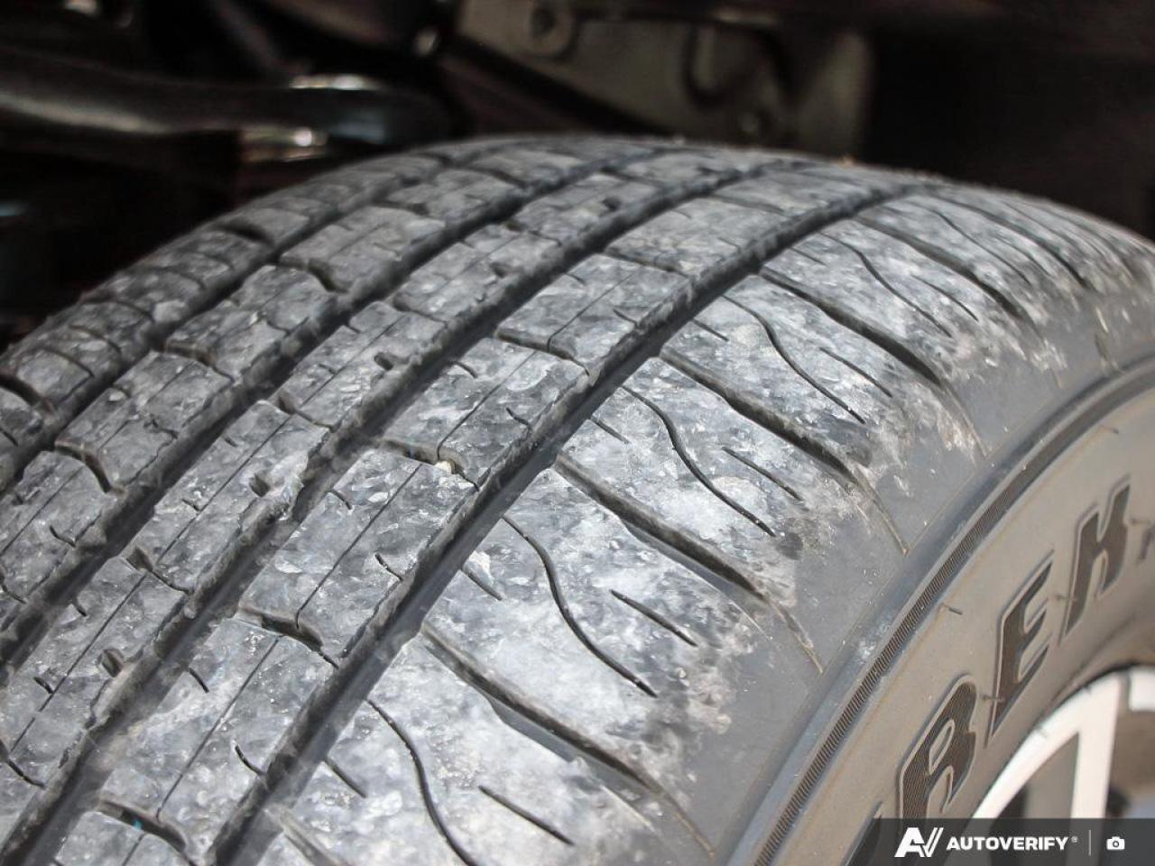 2025 Toyota 4Runner IN-STOCK NOW, ONE-OWNER, ACCIDENT-FREE, 4X4, ADAPT Photo