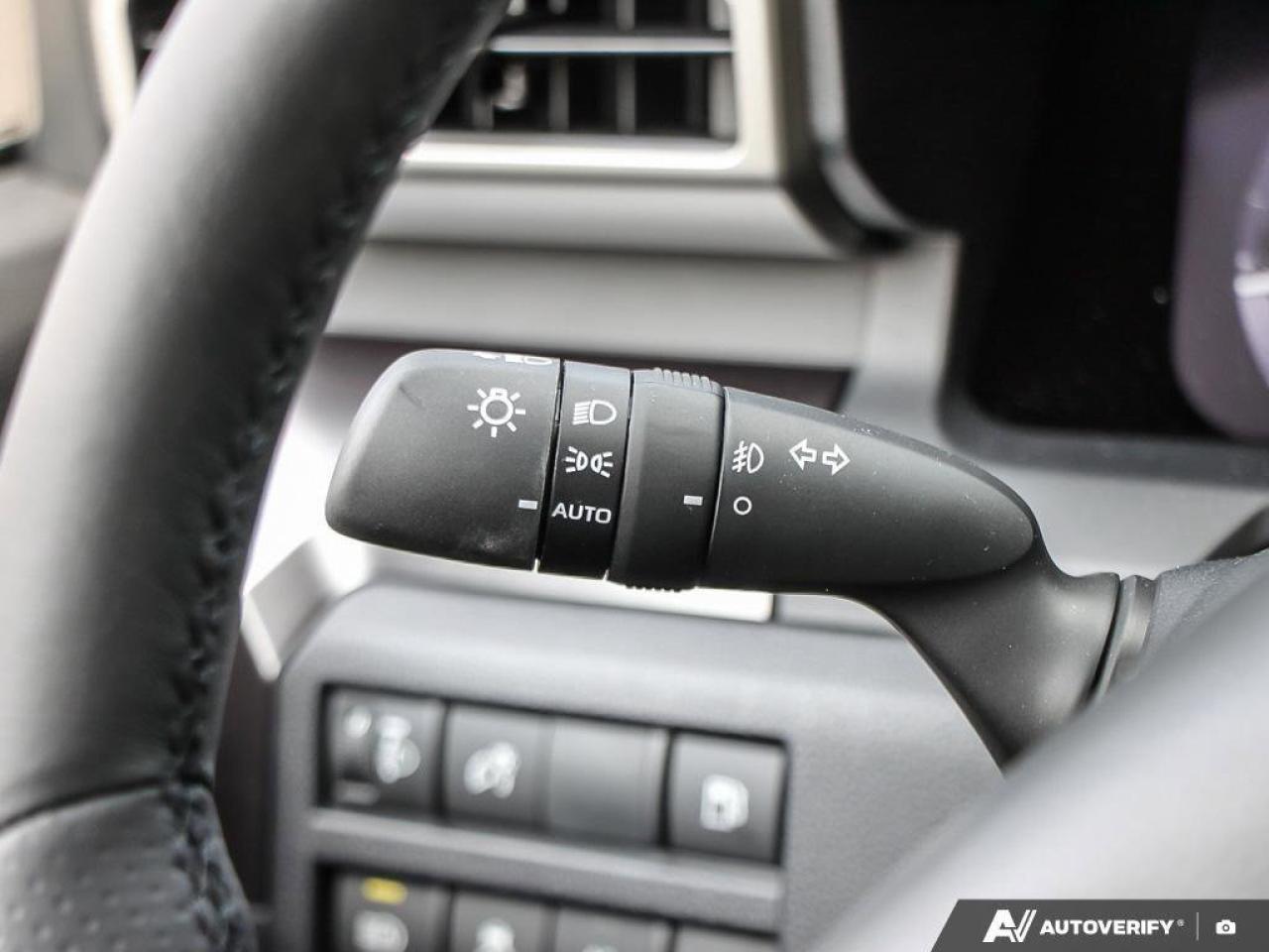 2025 Toyota 4Runner IN-STOCK NOW, ONE-OWNER, ACCIDENT-FREE, 4X4, ADAPT Photo