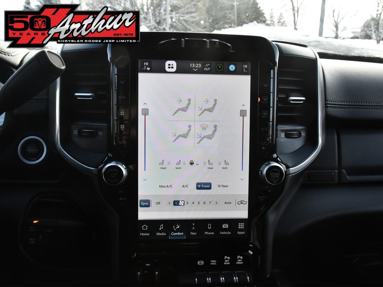 2023 RAM 2500 LARAMIE CREW CAB NIGHT EDITION 4X4 Photo