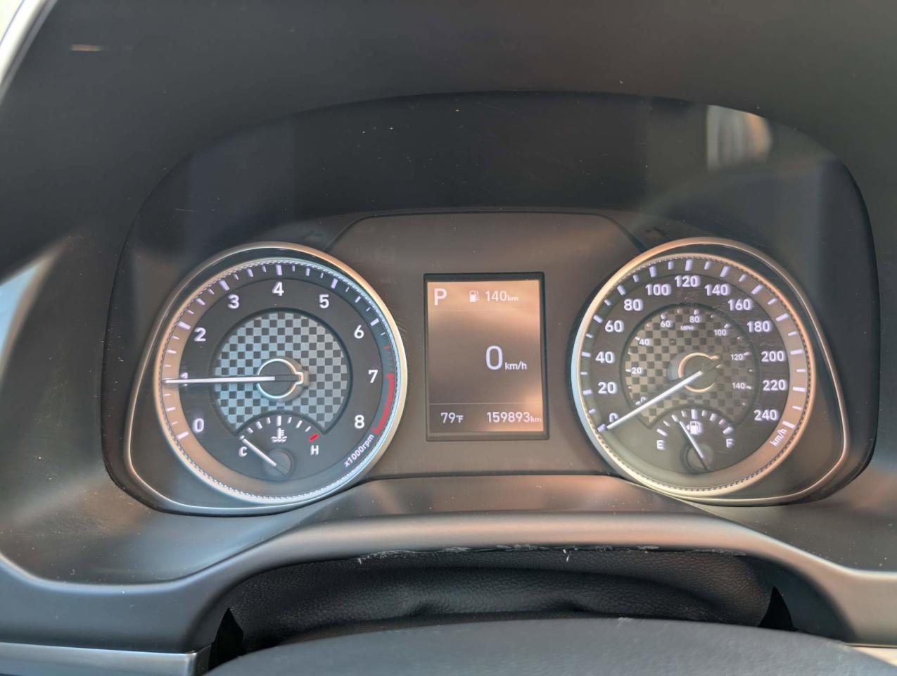 2020 Hyundai Elantra Preferred w/Sun & Safety Package  PREFERRED TRIM Photo4