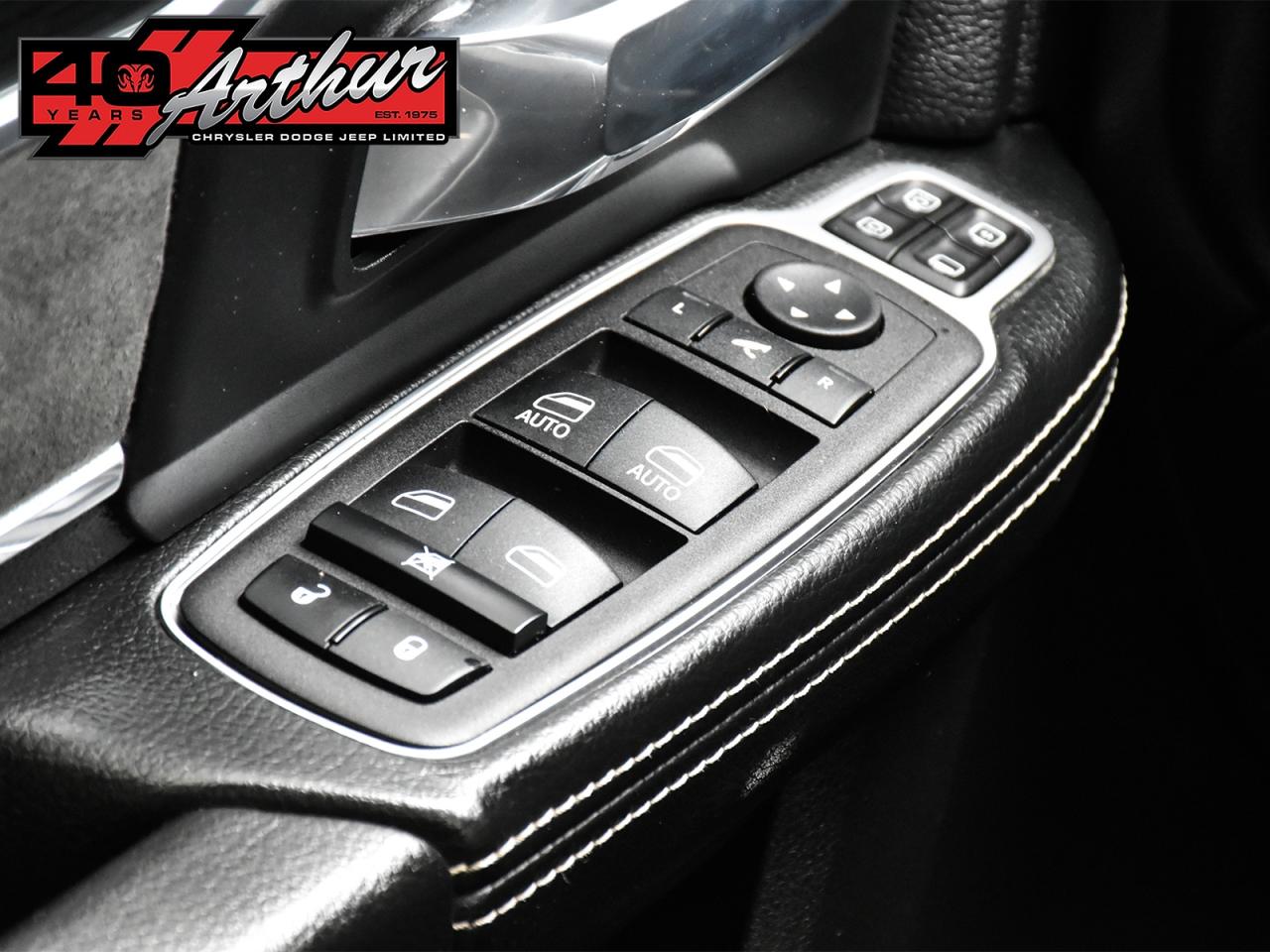 2024 RAM 2500 LARAMIE CREW CAB NIGHT EDITION 4X4 Photo