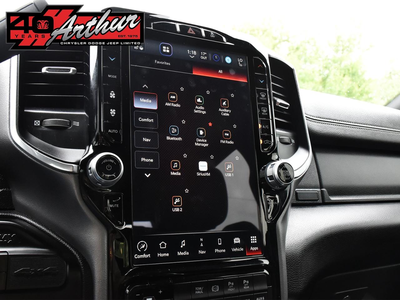 2024 RAM 2500 LARAMIE CREW CAB NIGHT EDITION 4X4 Photo