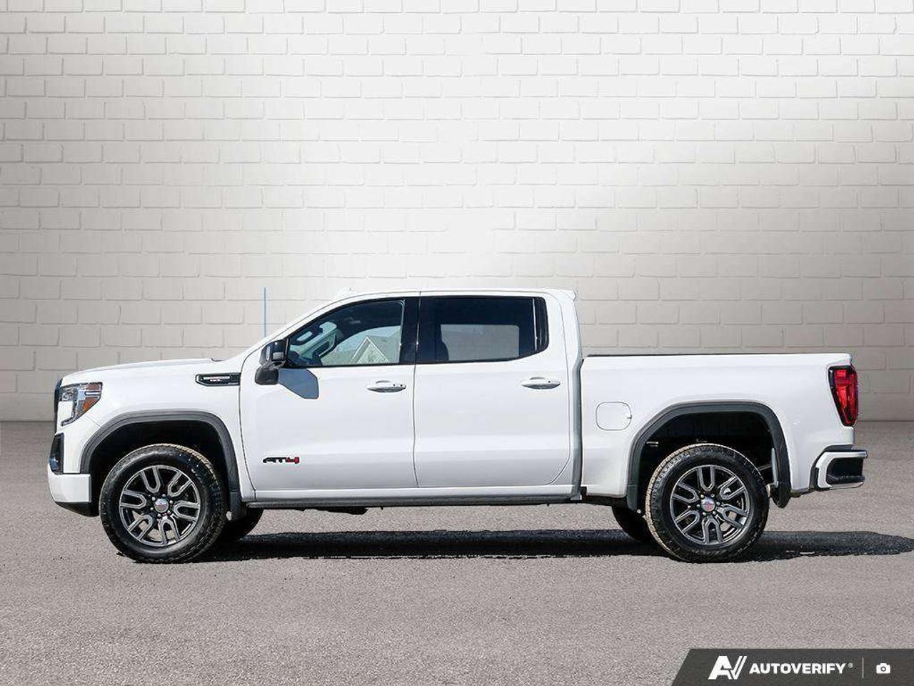 2021 GMC Sierra 1500 AT4 CARBONPRO, CREW, 4X4, 6.2L, LOADED, 1-OWNER! Photo1