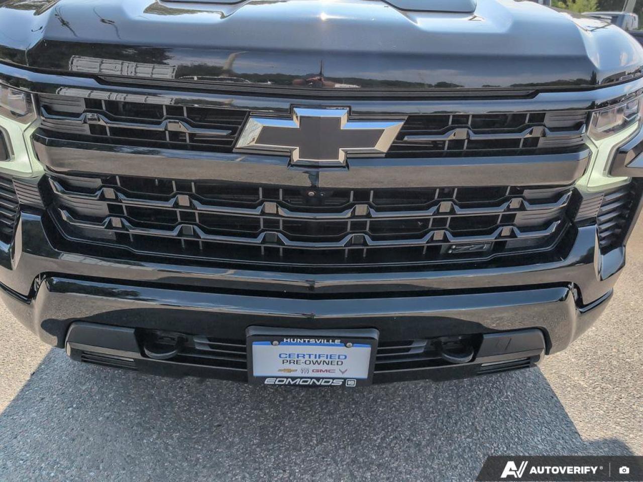 2022 Chevrolet Silverado 1500 LT Trail BossOne Owner   Heated Seats   Remote Sta Photo