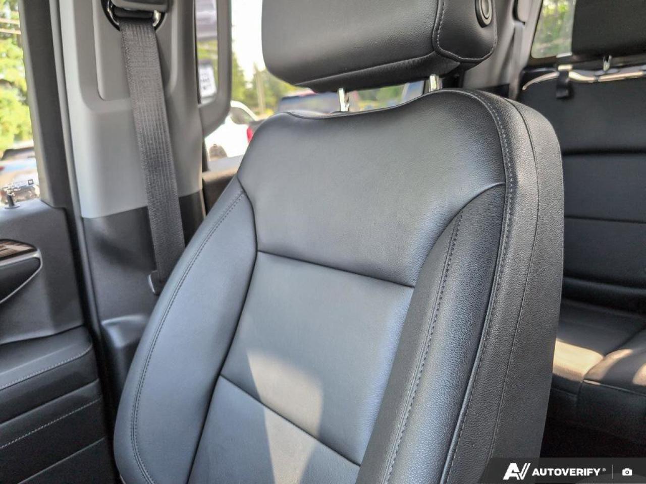 2022 Chevrolet Silverado 1500 LT Trail BossOne Owner   Heated Seats   Remote Sta Photo