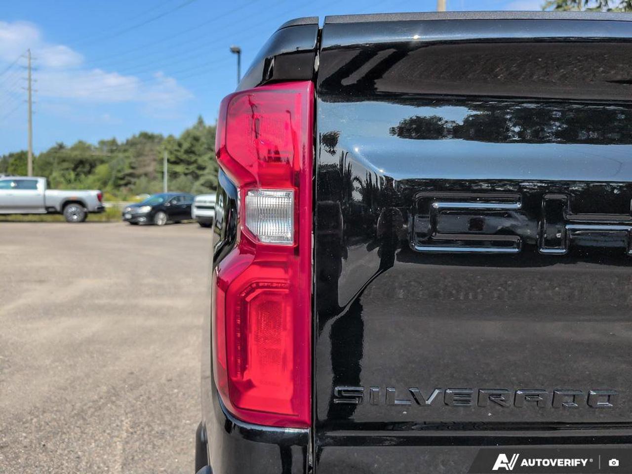 2022 Chevrolet Silverado 1500 LT Trail BossOne Owner   Heated Seats   Remote Sta Photo