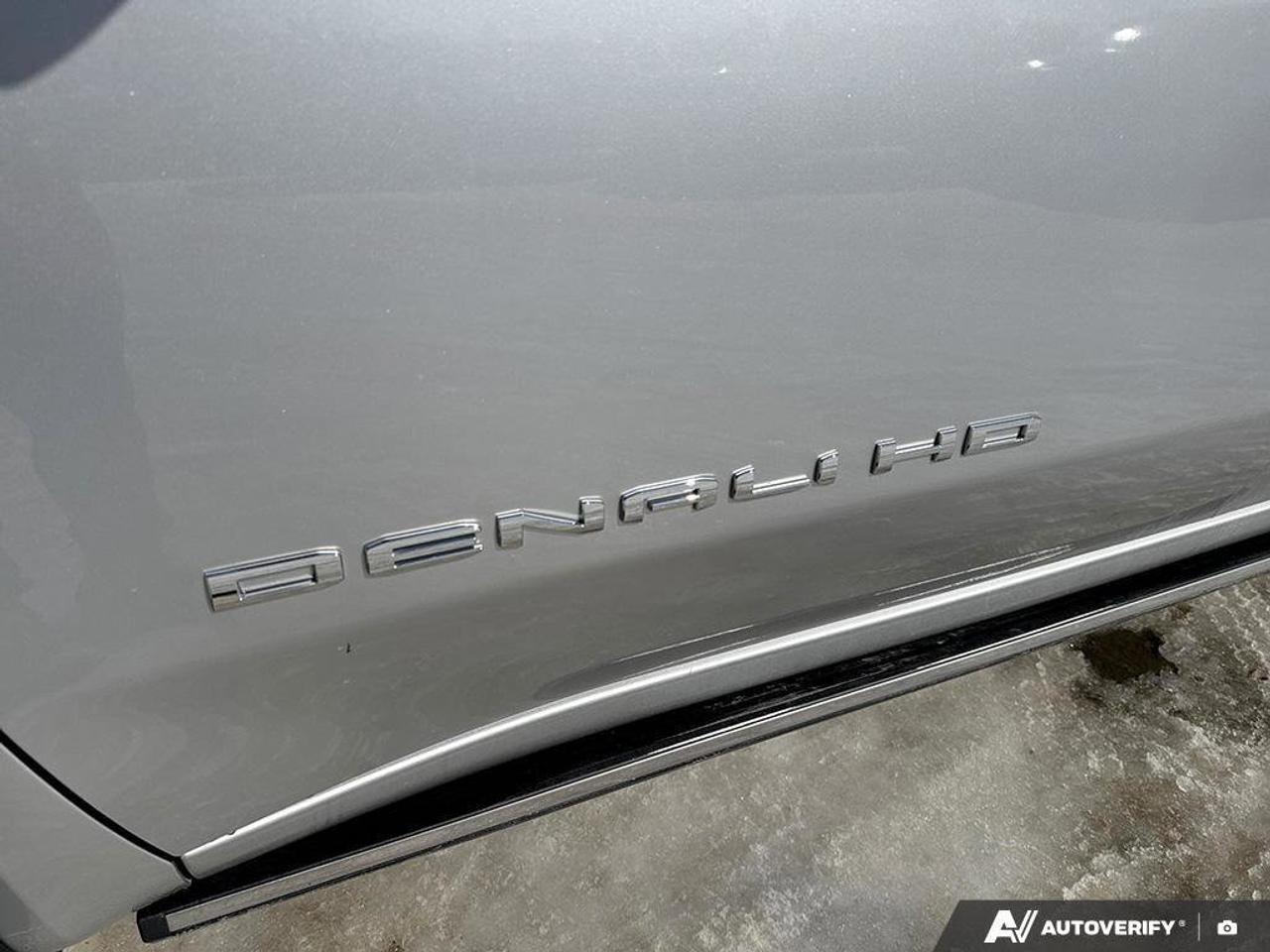 2022 GMC SIERRA 2500HD DenaliOne Owner   Trailer Mirrors   Trailer Brake Photo