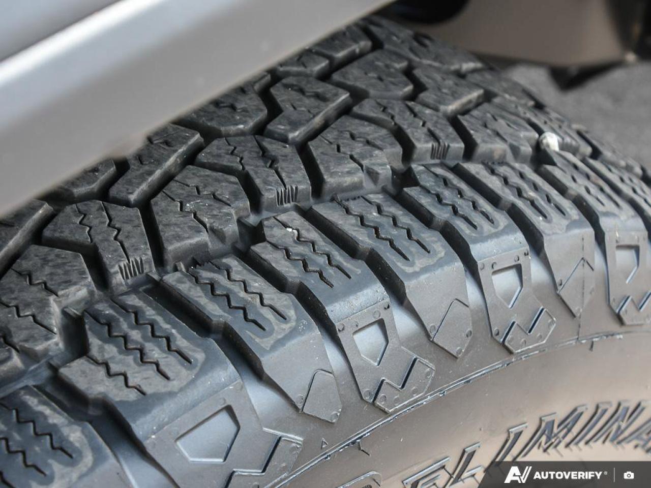 2022 Jeep Wrangler Unlimited WillysWILLYS, V6, 4X4, NAV, HTD CLOTH, L Photo