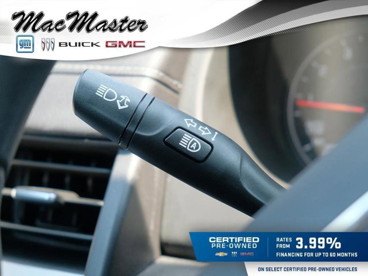 2023 GMC Terrain SLESLE ELEVATION, AWD, NAV, ROOF, HTD CLOTH, 1-OWN Photo