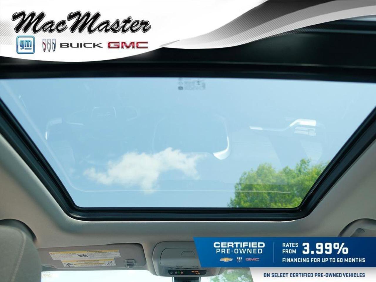 2023 GMC Terrain SLESLE ELEVATION, AWD, NAV, ROOF, HTD CLOTH, 1-OWN Photo