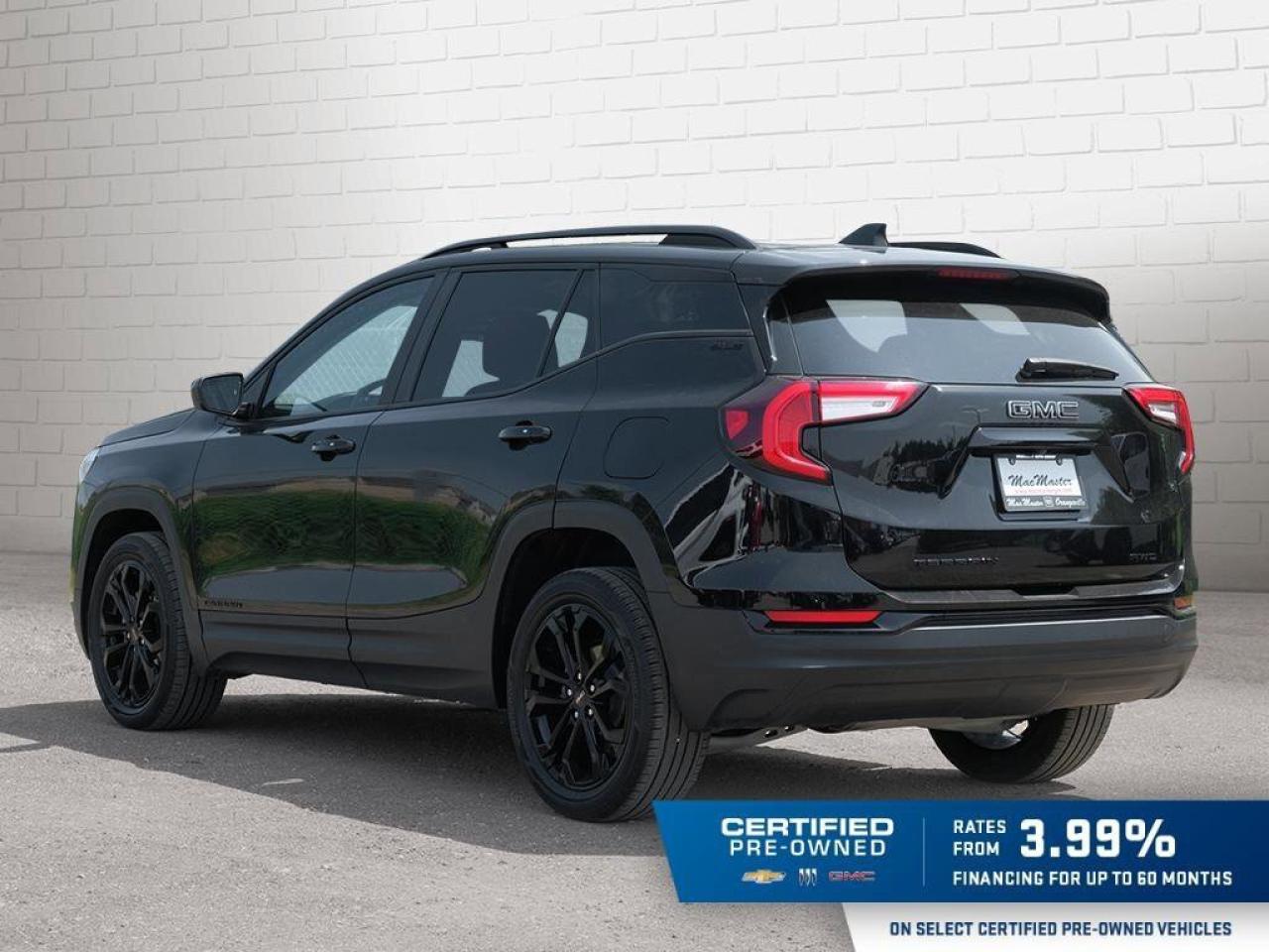 2023 GMC Terrain SLESLE ELEVATION, AWD, NAV, ROOF, HTD CLOTH, 1-OWN Photo